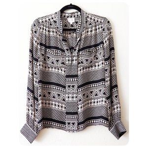 * Parker Silk Long Sleeve Geometric Blouse sz S